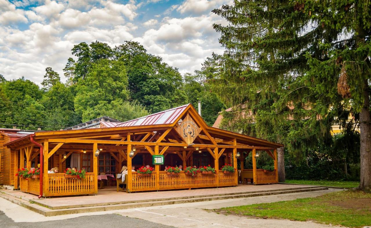 Lipicai Turistaház Szilvásvárad Exterior foto